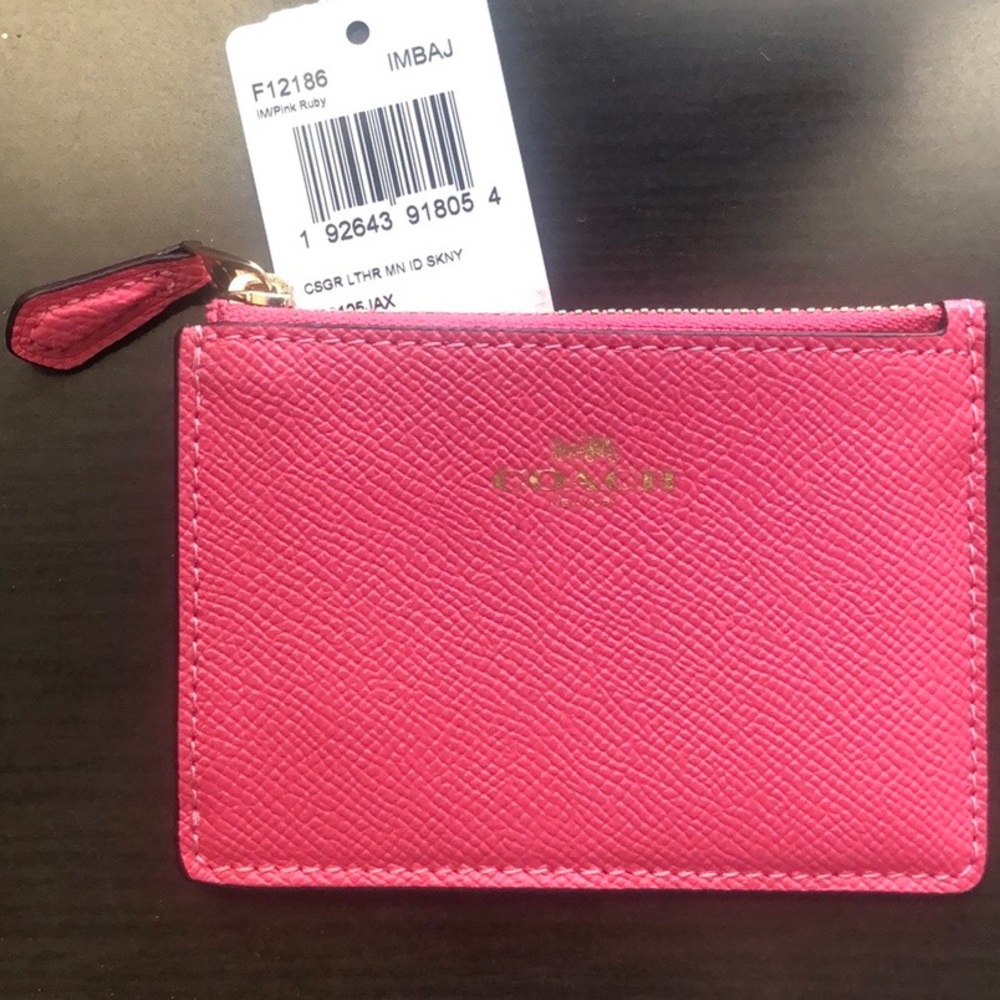 NEW COACH F12186 MINI SKINNY ID BADGE KEYRING CASE